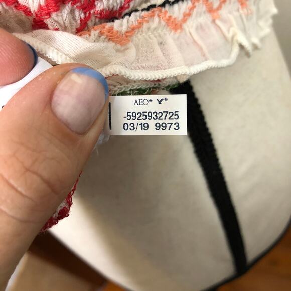 American Eagle Tank Top Smocked Embroidered Stripe Halter Ruffle Trim Crop M - Picture 5 of 6